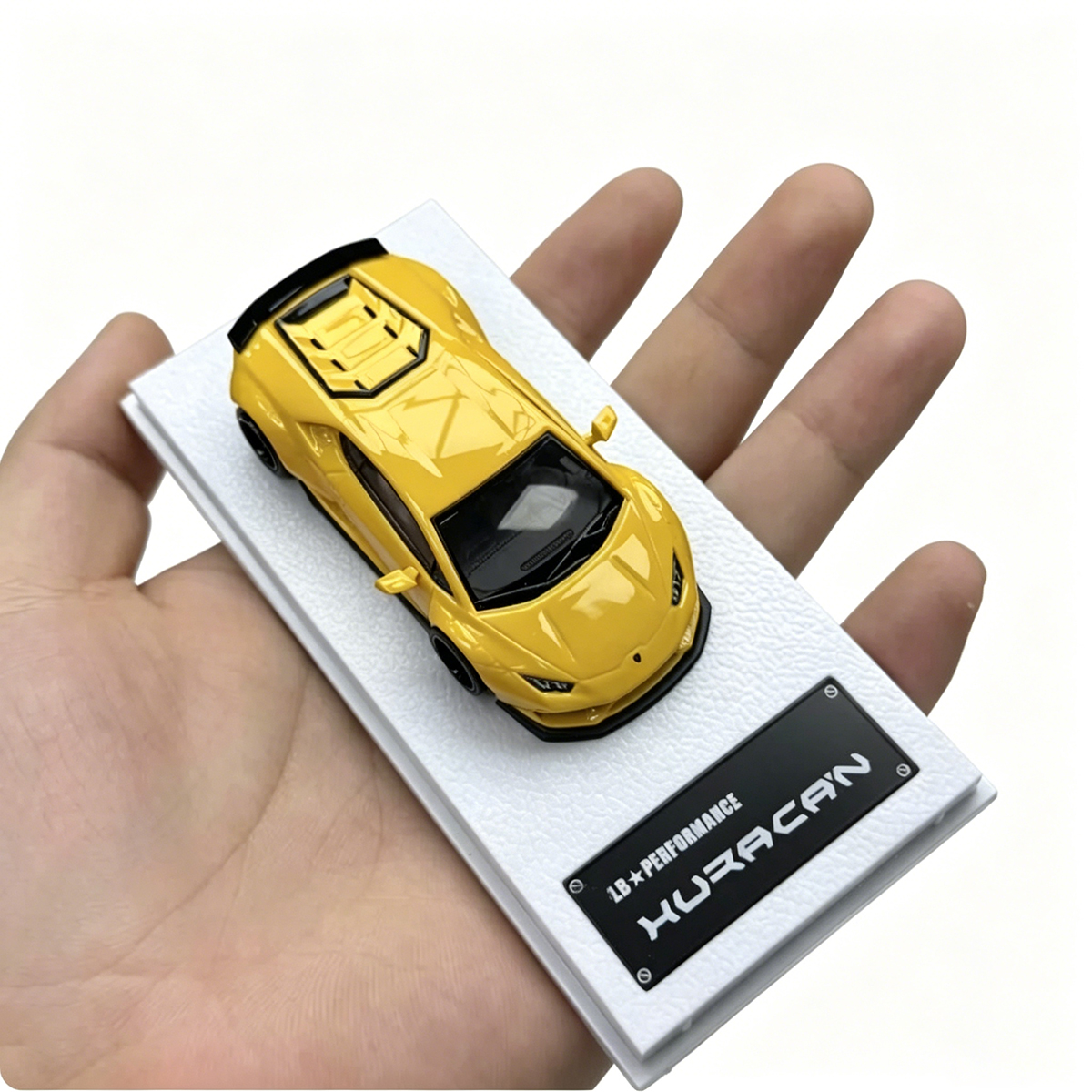 MJ Model 1:64 Lamborghini Hura - Die Cast Car 1 64 avis et prix
